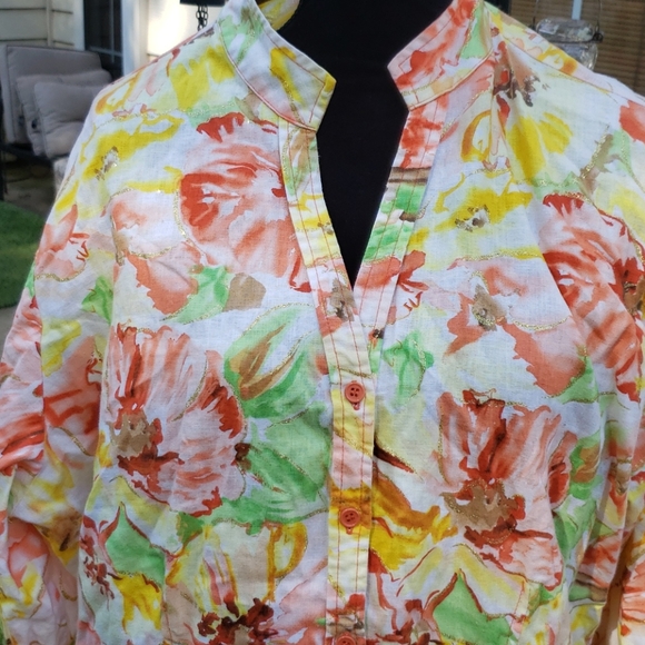 Colorful  blouse - Picture 2 of 4